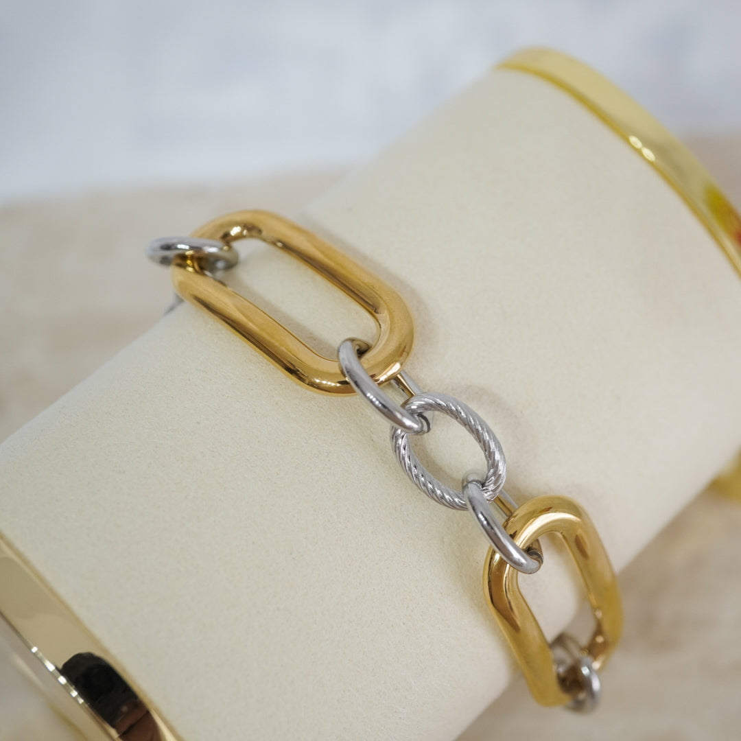 Aria Two-Tone Paperclip Chain Bracelet
