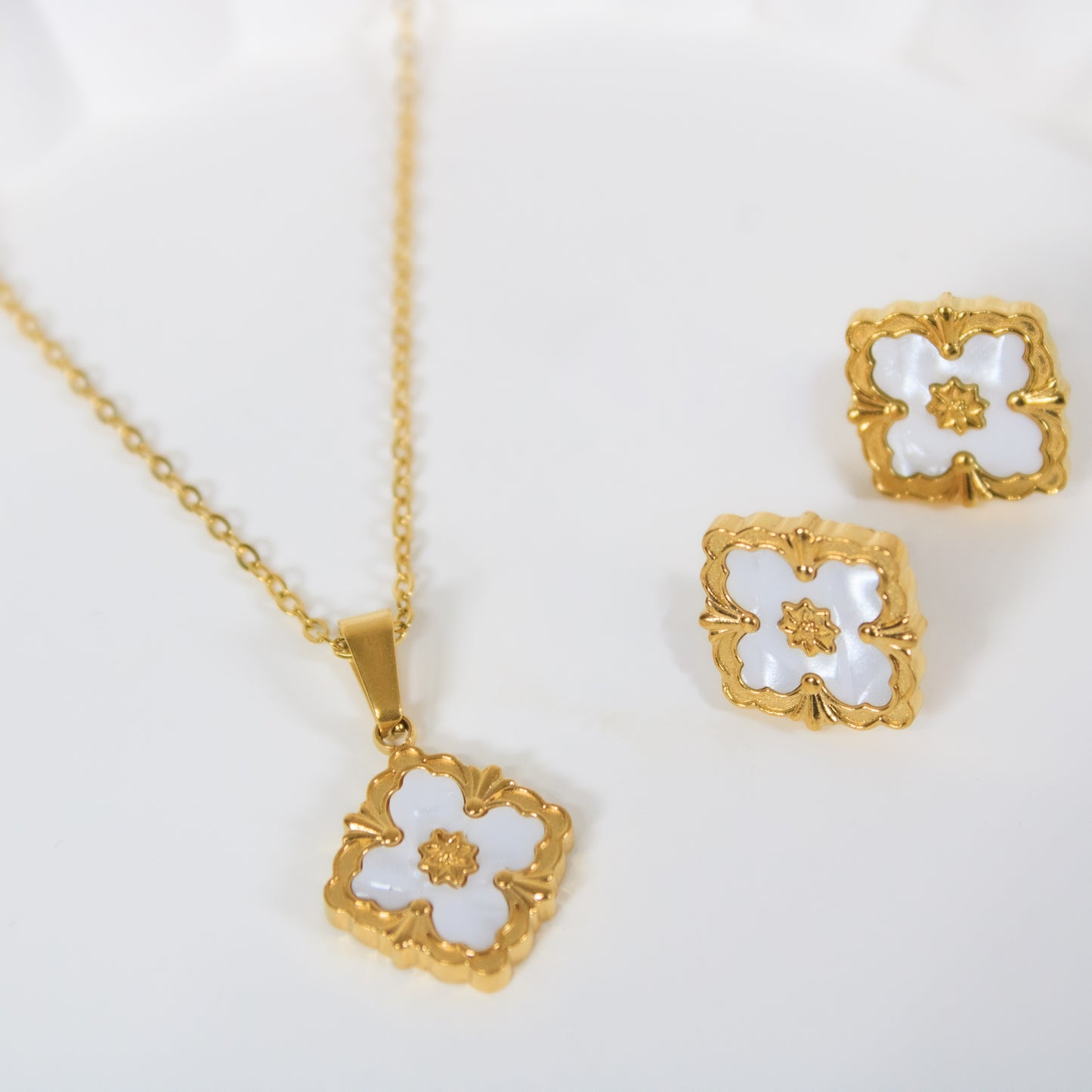 Elysian Bloom Set - White