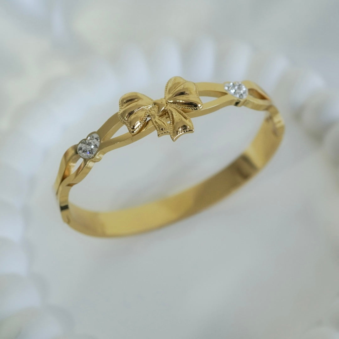 Petal Bow Bangle