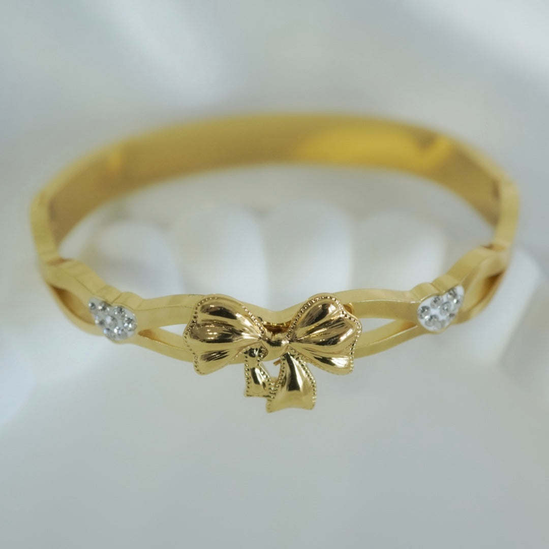 Petal Bow Bangle