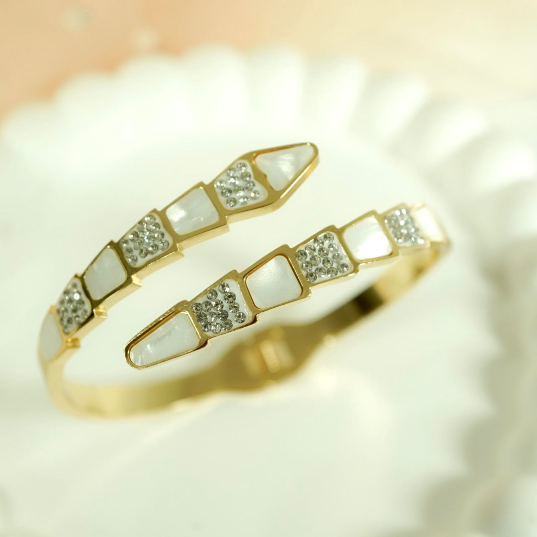 Serpentine Aura Bangle