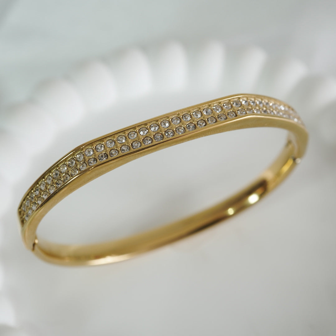 Meridian Pavé Cuff