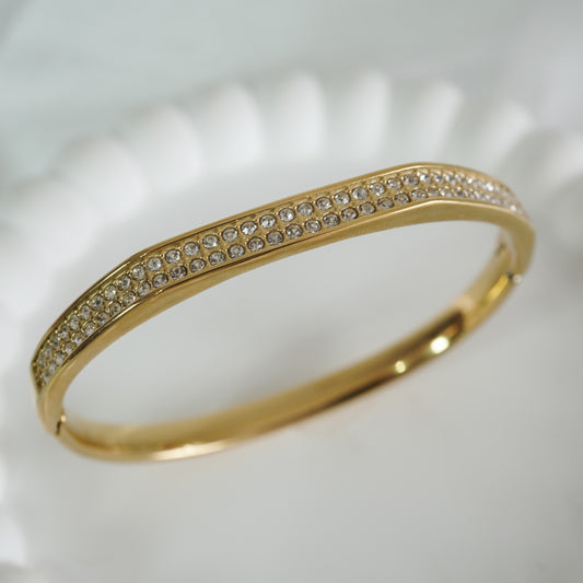 Meridian Pavé Cuff