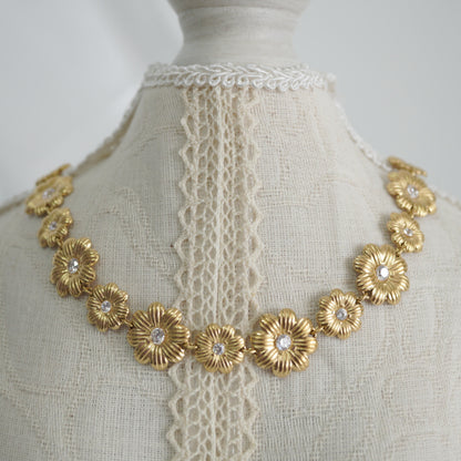 Luxe Bloom Choker