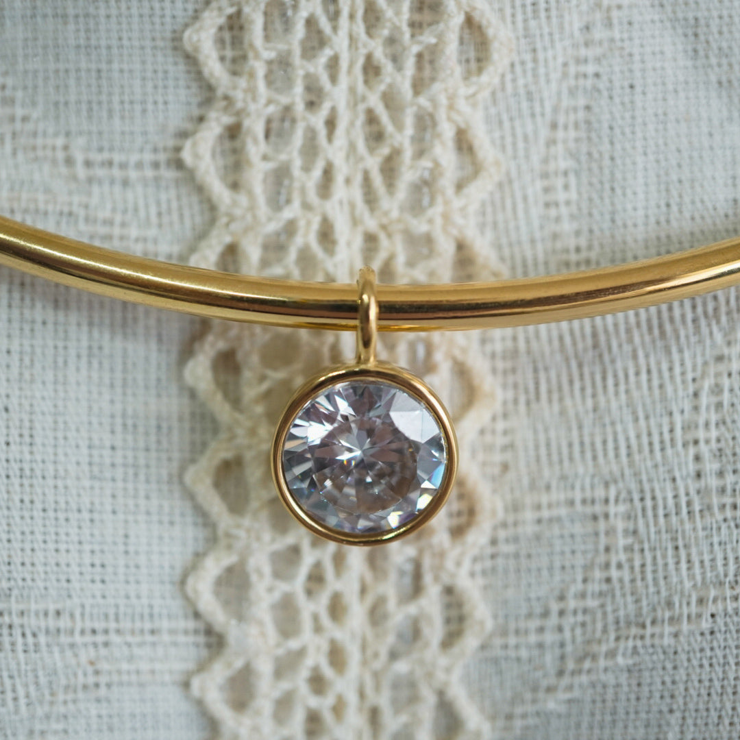 Celeste Solitaire Collar