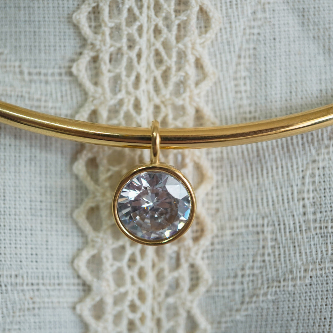 Celeste Solitaire Collar