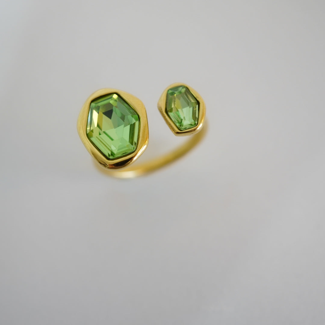 Astra Green Ring