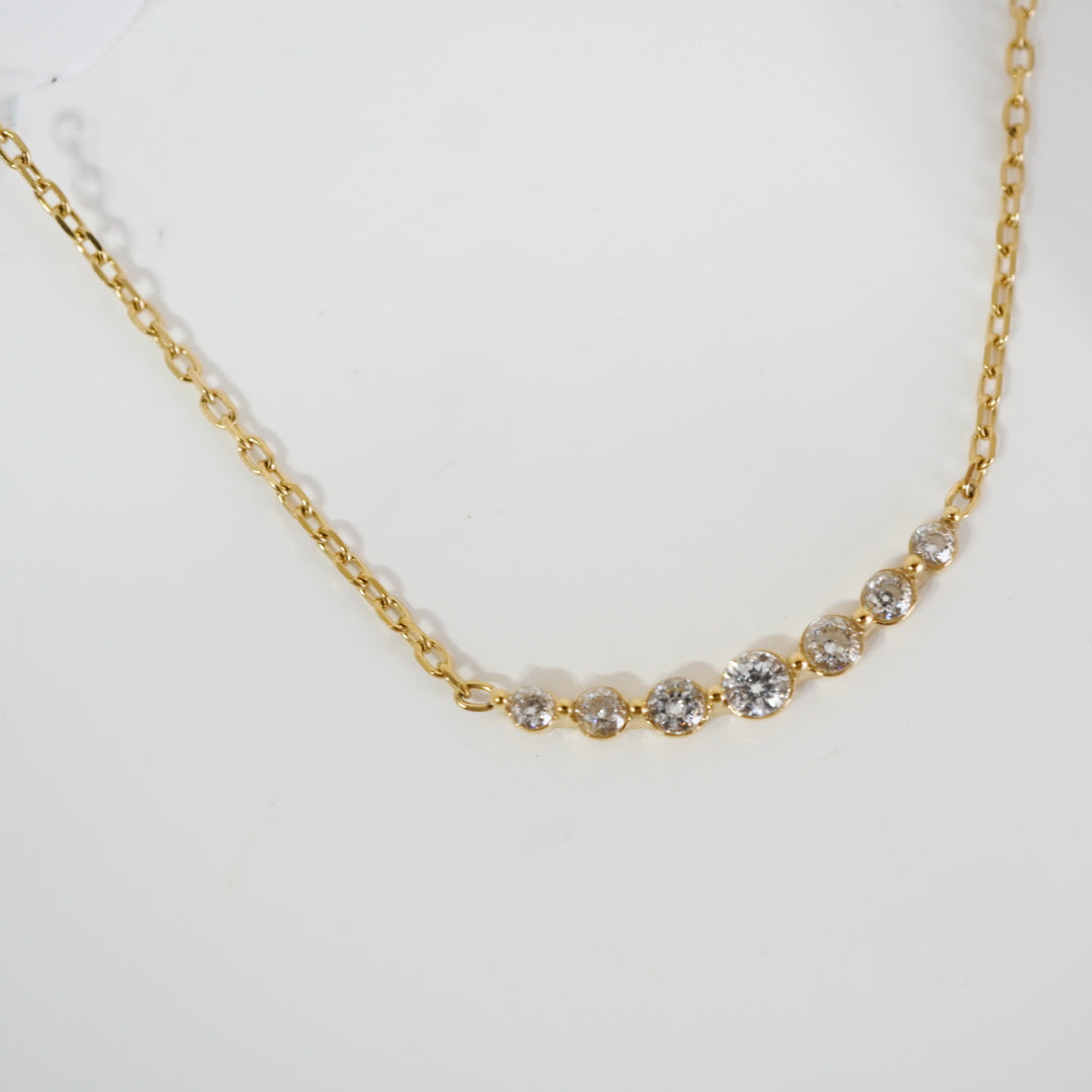 Stella Arc Necklace