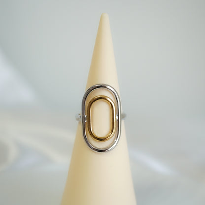 Sculptural Two-tone Ring