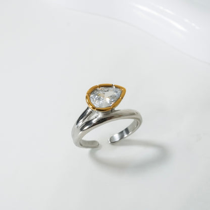 Dewdrop Ring