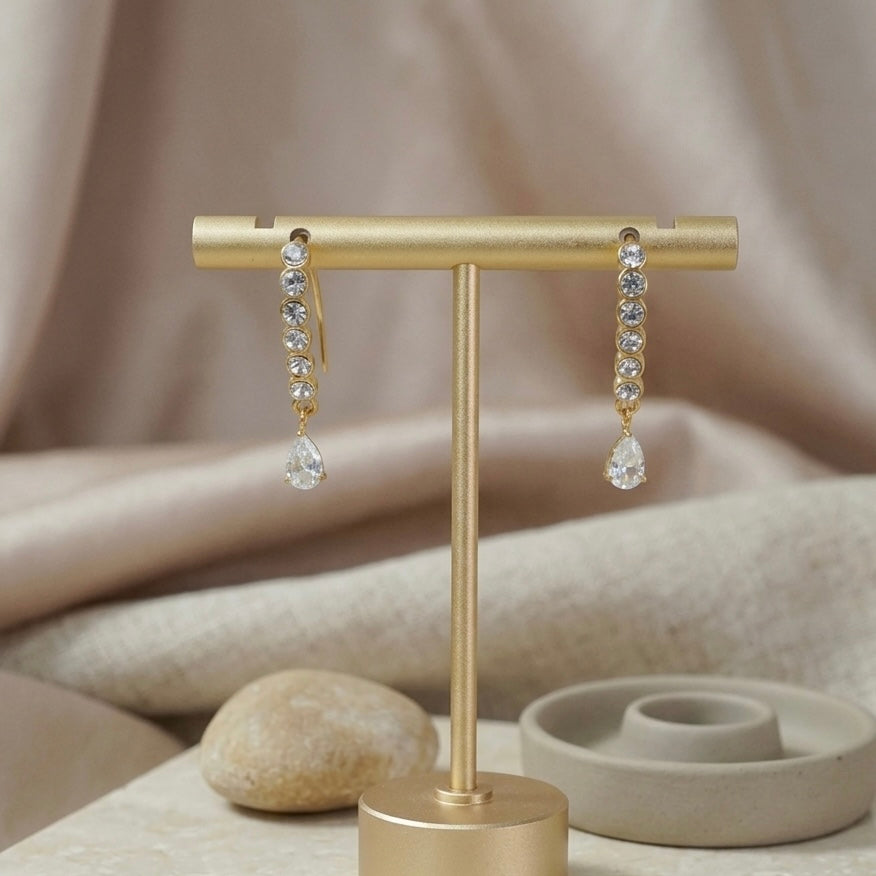 Stella Drop Earrings