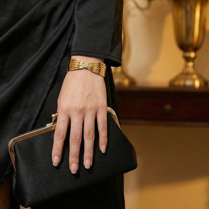 Bella Bangle