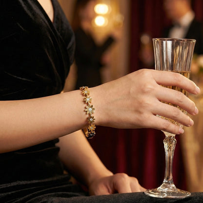 The Fleur Bangle