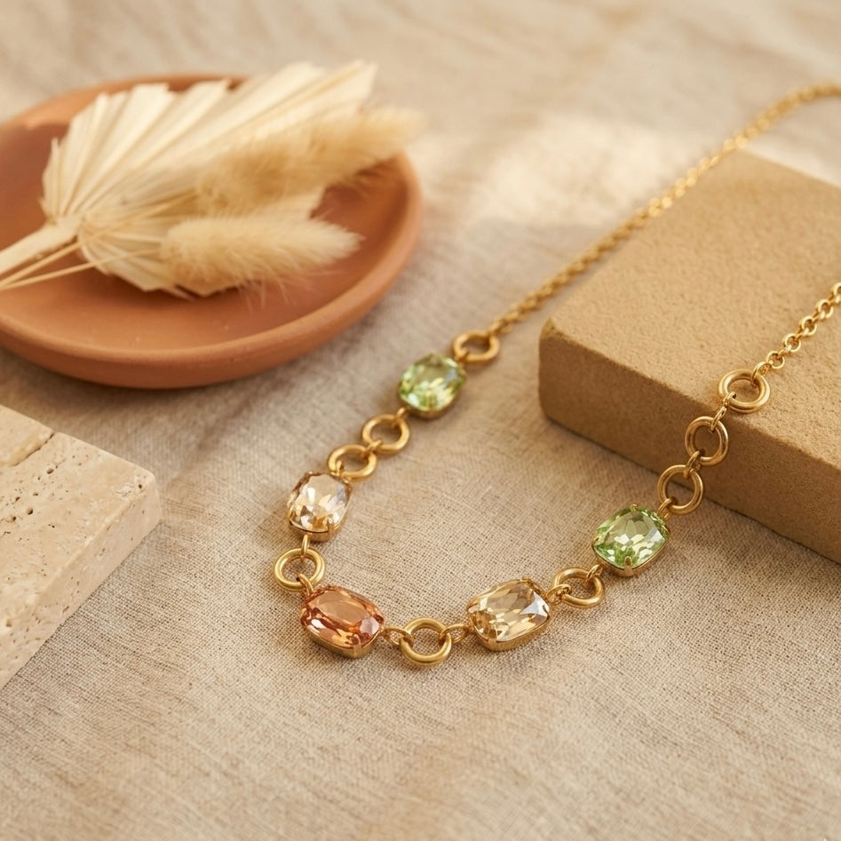 Aura Prism Choker
