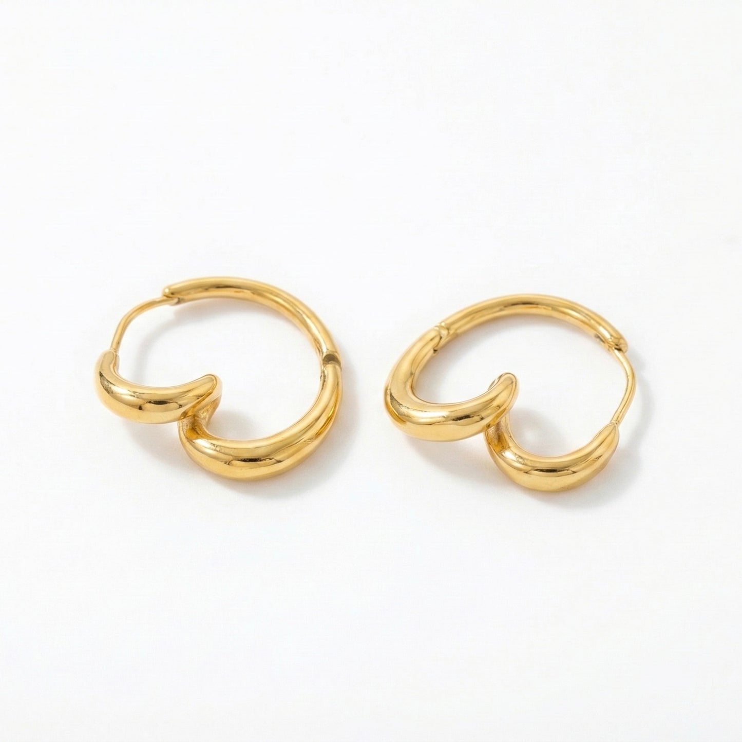 Twisted Heart Hoops