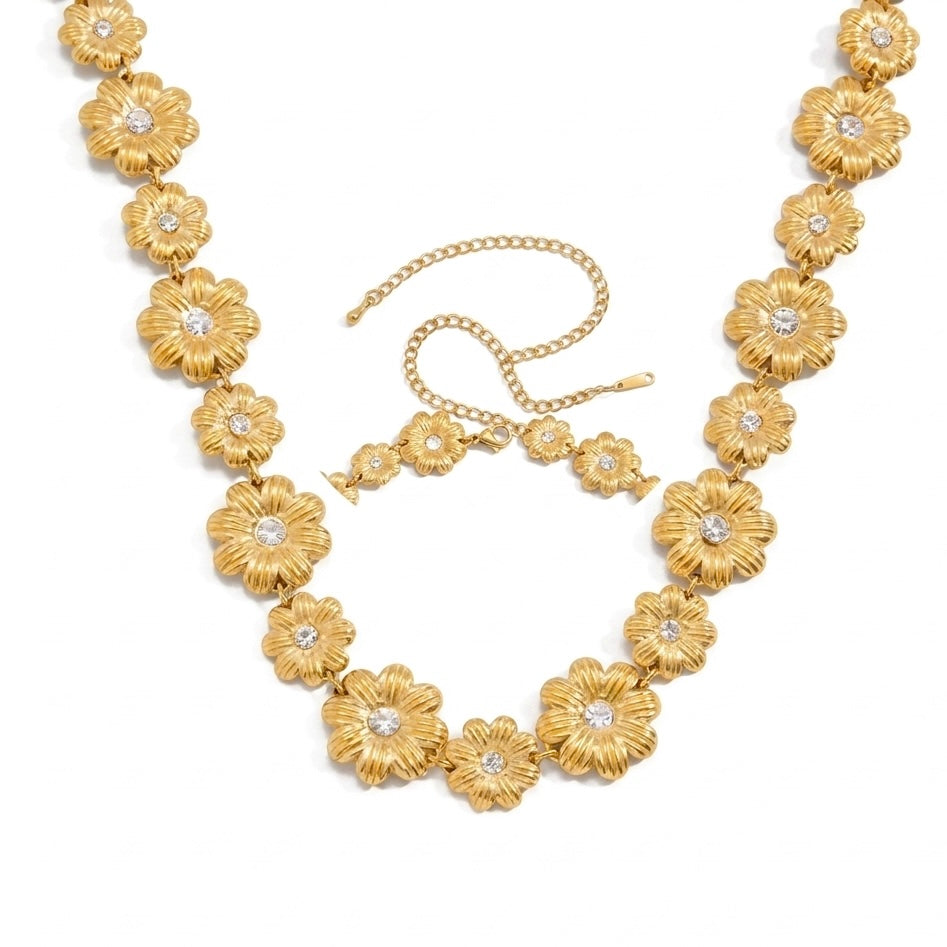Luxe Bloom Choker