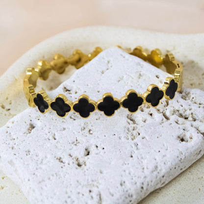 Noir Clover Bangle