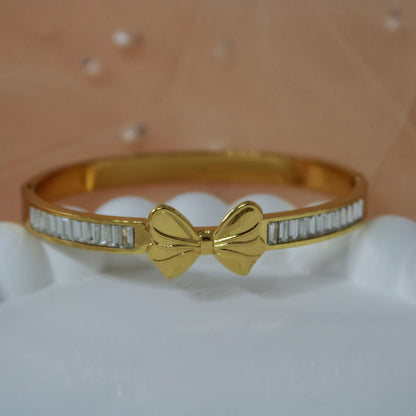 Aurelia Ribbon Baguette Bangle