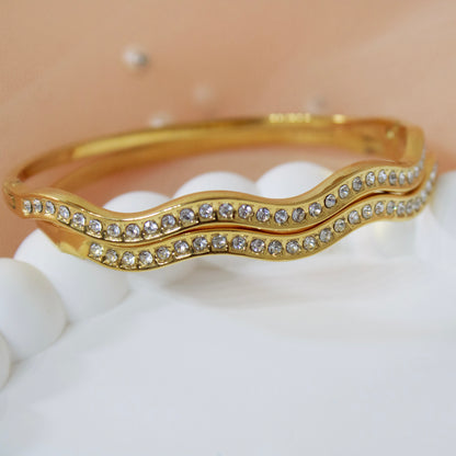 Aura Wave Bangle