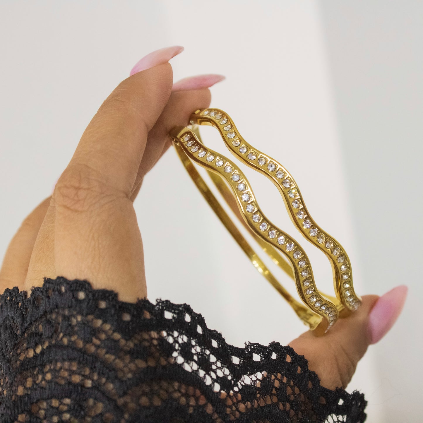 Aura Wave Bangle
