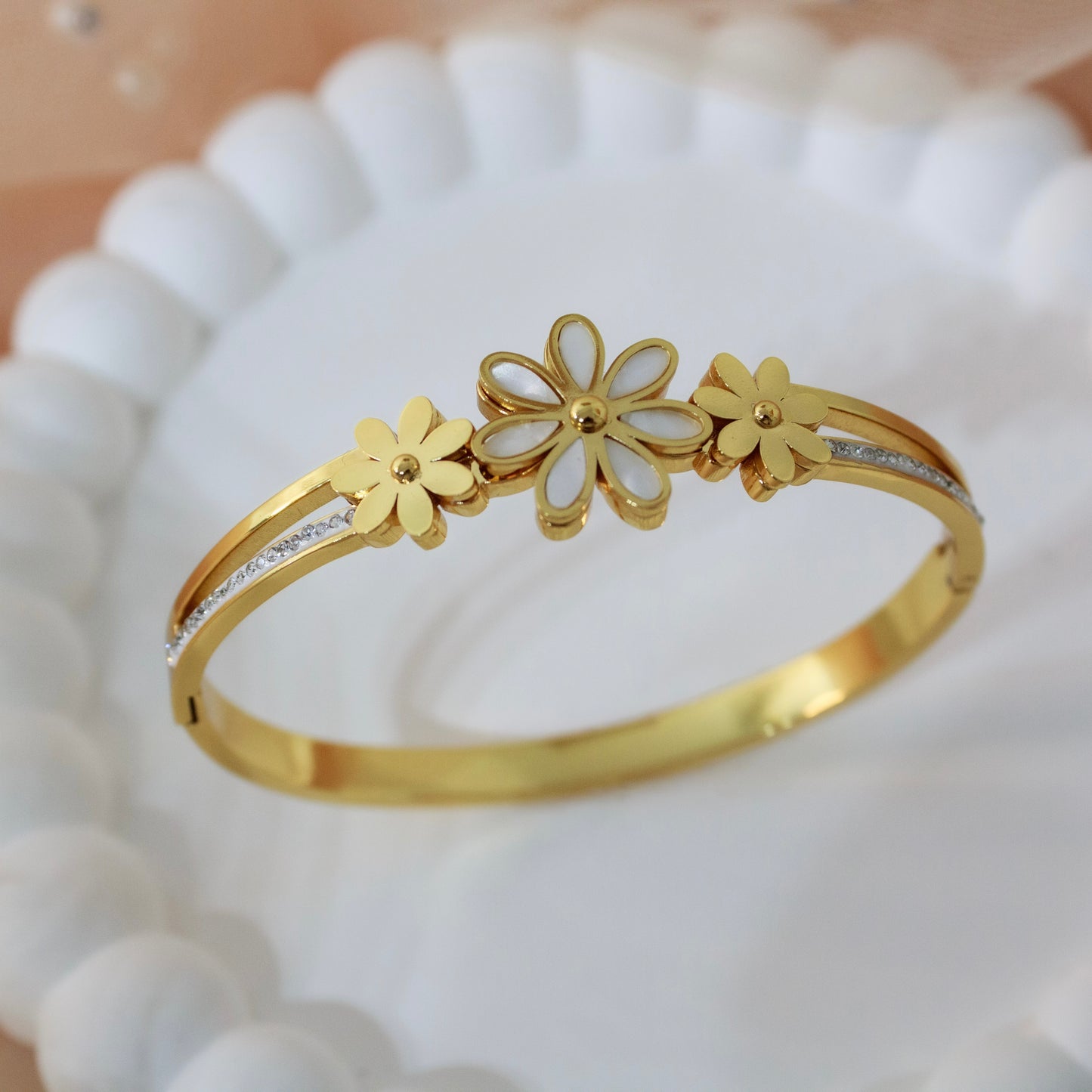 Lumina Daisy Pavé Bangle