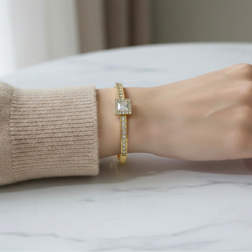 Infinite Glow Bangle