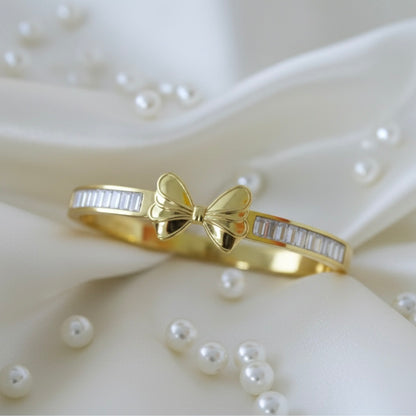 Aurelia Ribbon Baguette Bangle