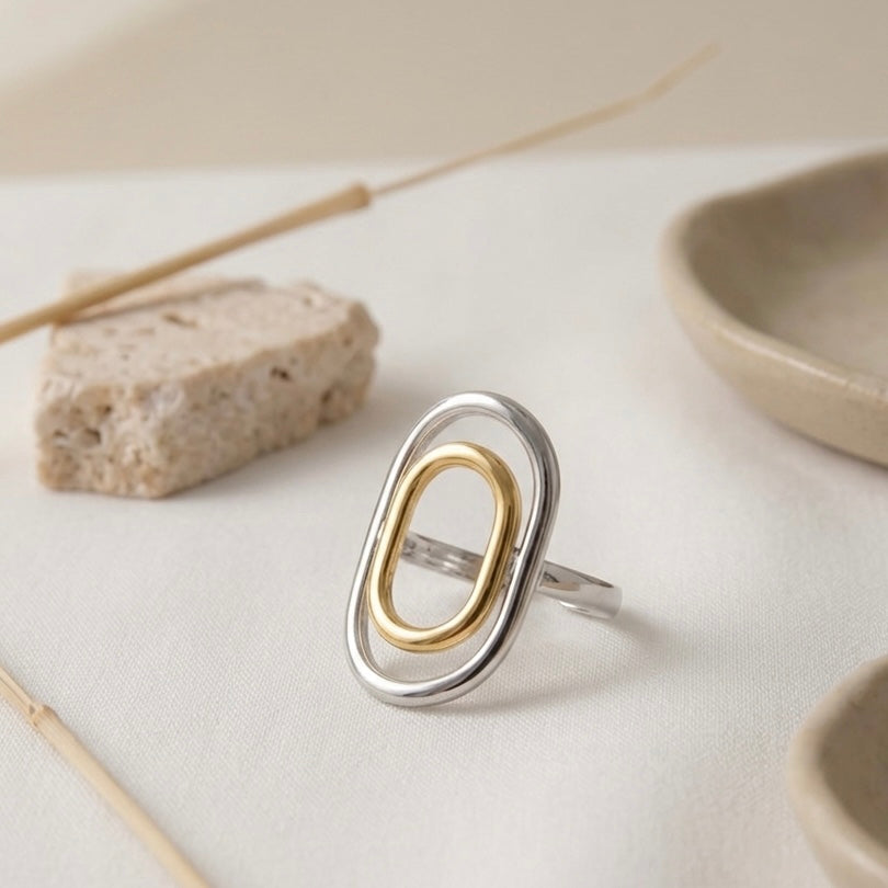 Sculptural Two-tone Ring