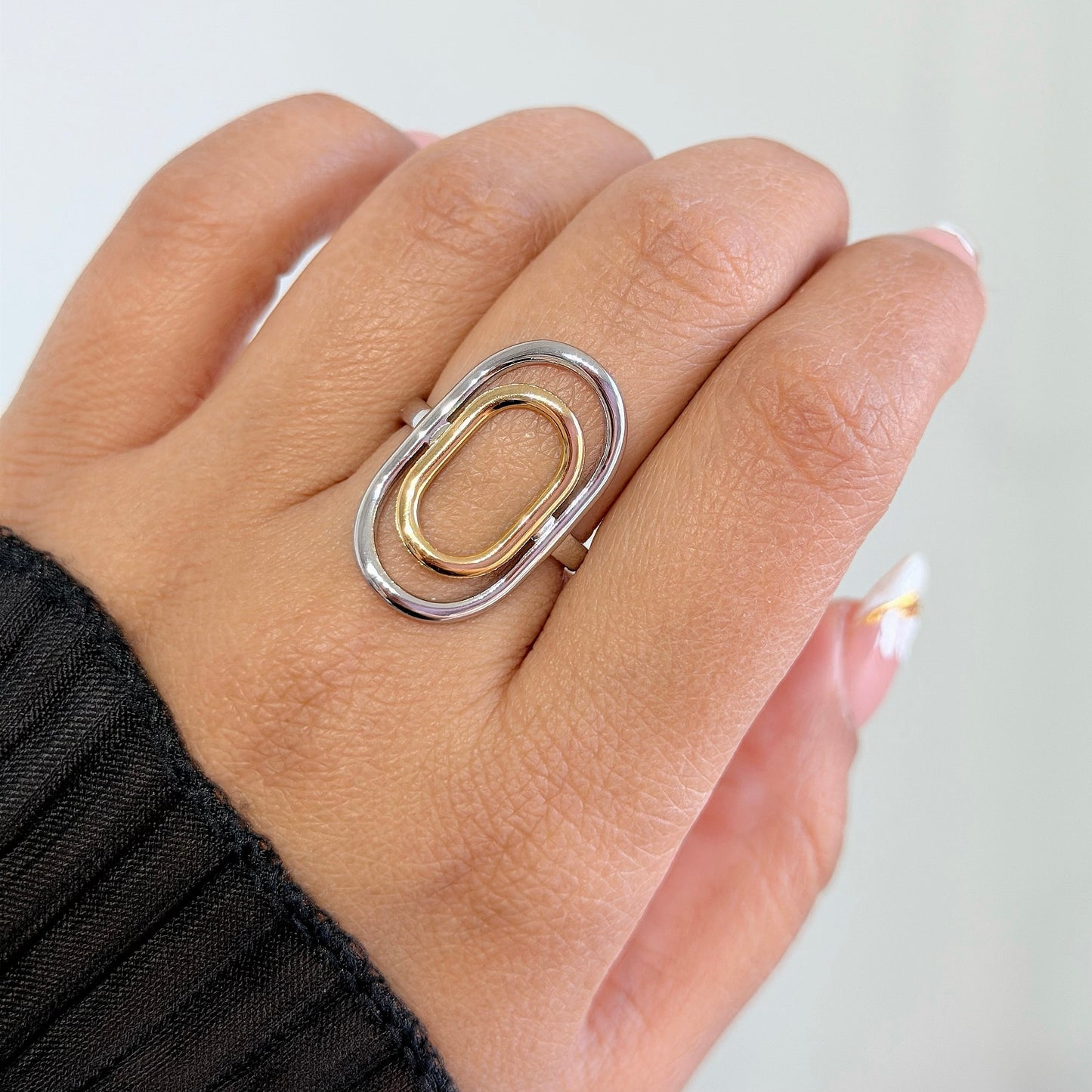 Sculptural Two-tone Ring