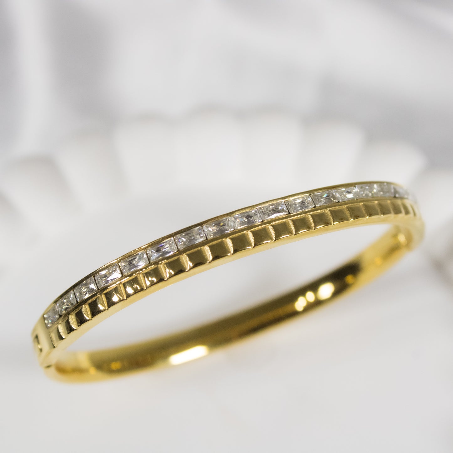 Riviera Baguette Bangle