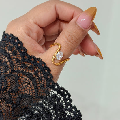 Oria Ring