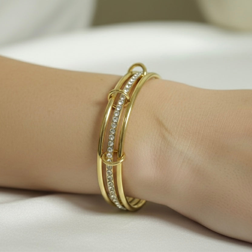Pave-Link Triple Stack