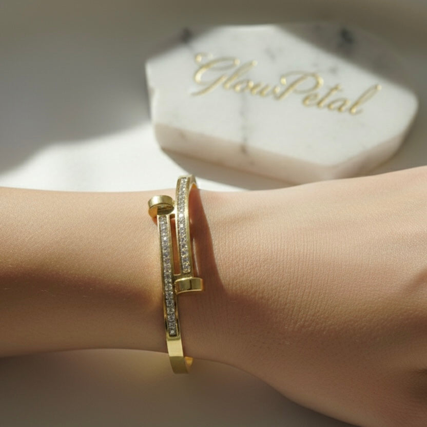 Vela Bangle