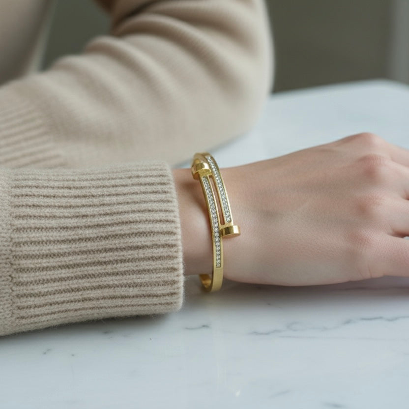Vela Bangle