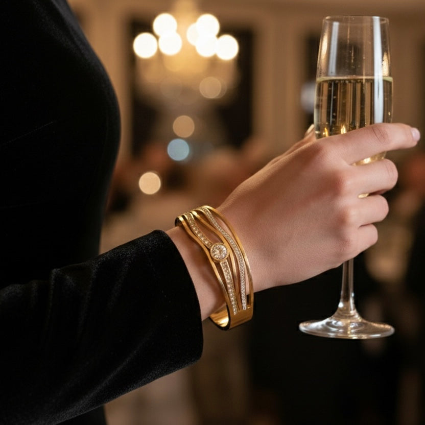 Aurelia Wave Bangle