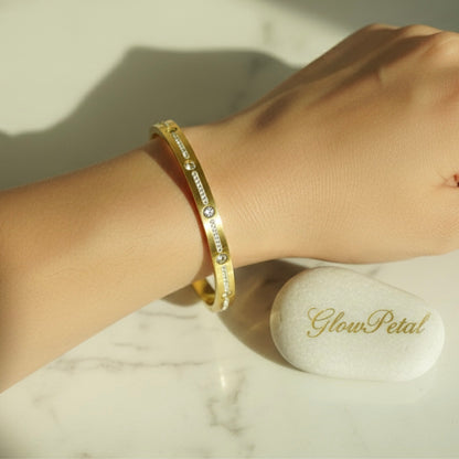 The Eliana Bangle