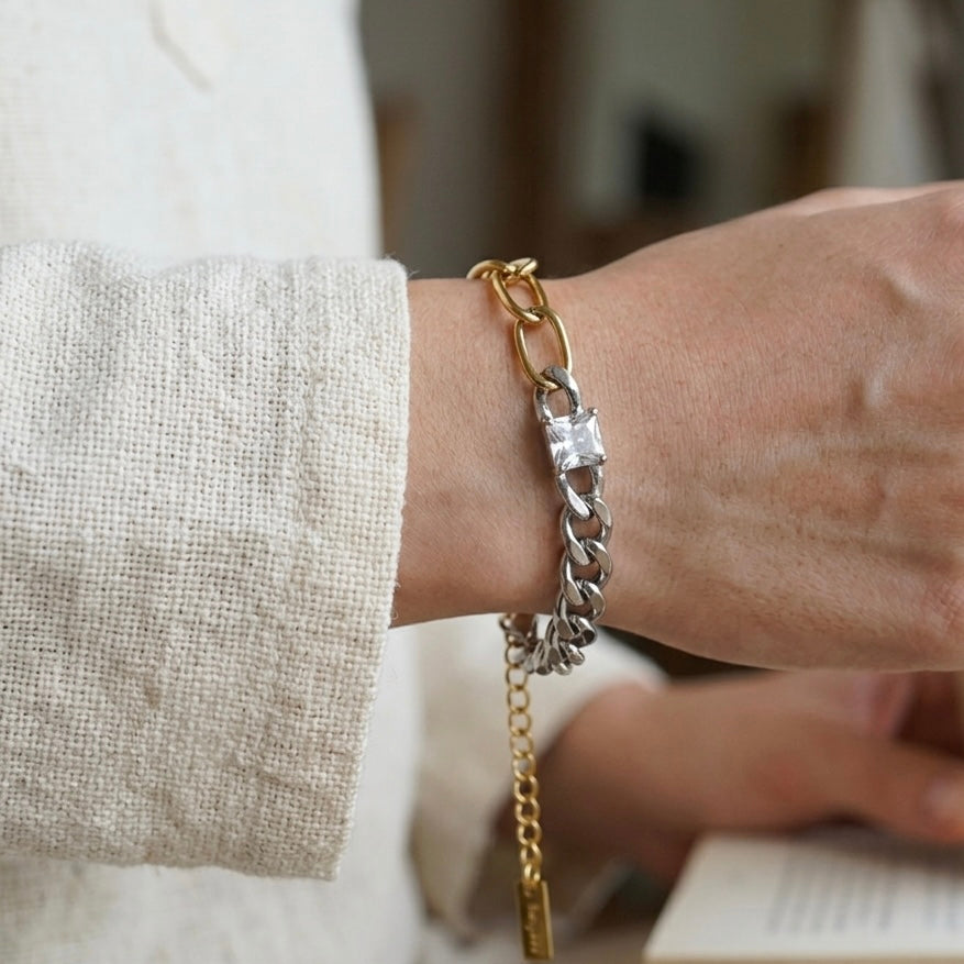 Elara Two-Tone Solitaire Chain Bracelet