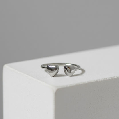 Amare Dual-Heart Open Ring