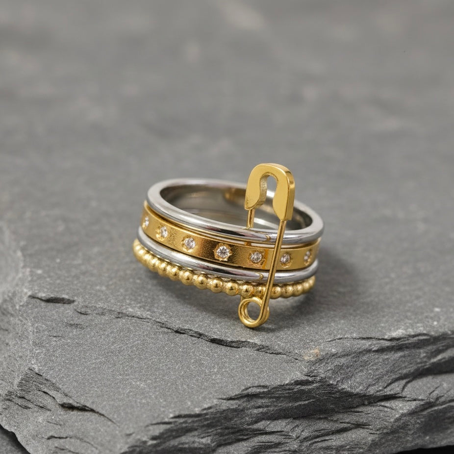 Infinite Safety Pin Stack