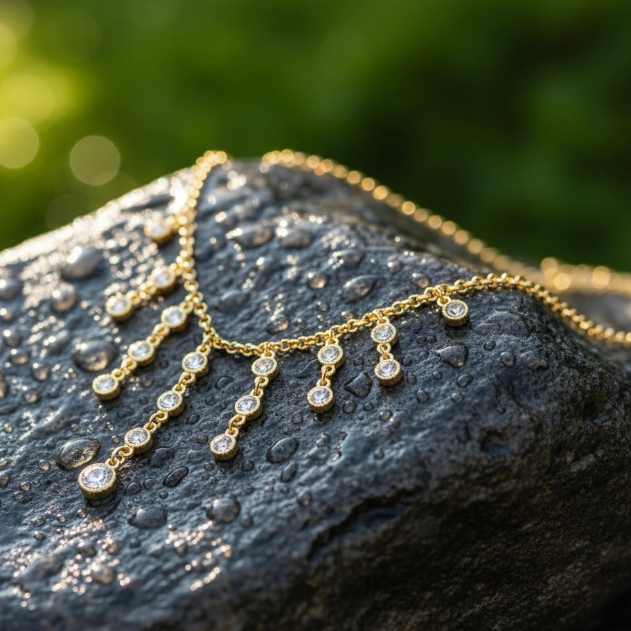 Lumi Necklace