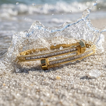Vela Bangle